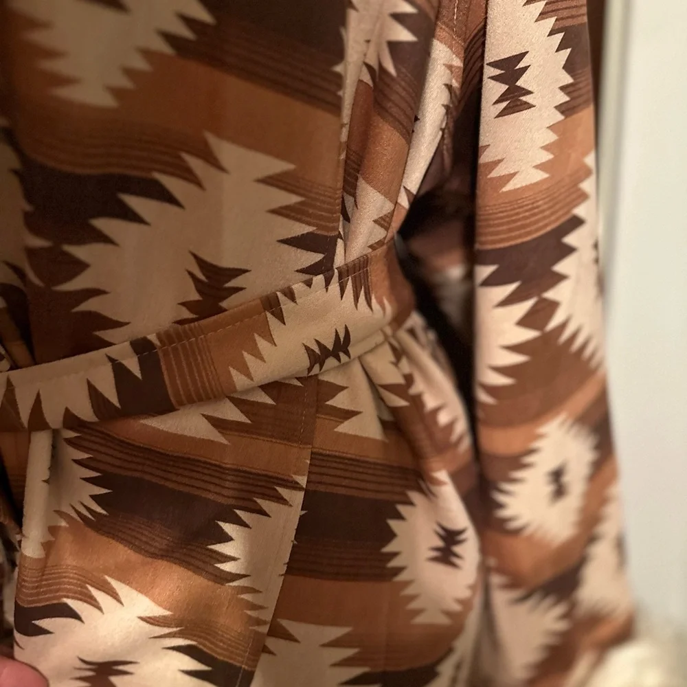 Rio Grande Royale Fur-trimmed Aztec Coat NWOT - Picture 8 of 8